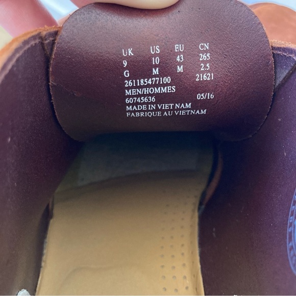 Clarks Originals | Suede Desert Boot - Picture 6 of 9